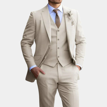 Men’s Three Piece Suit With Waistcoat Detail