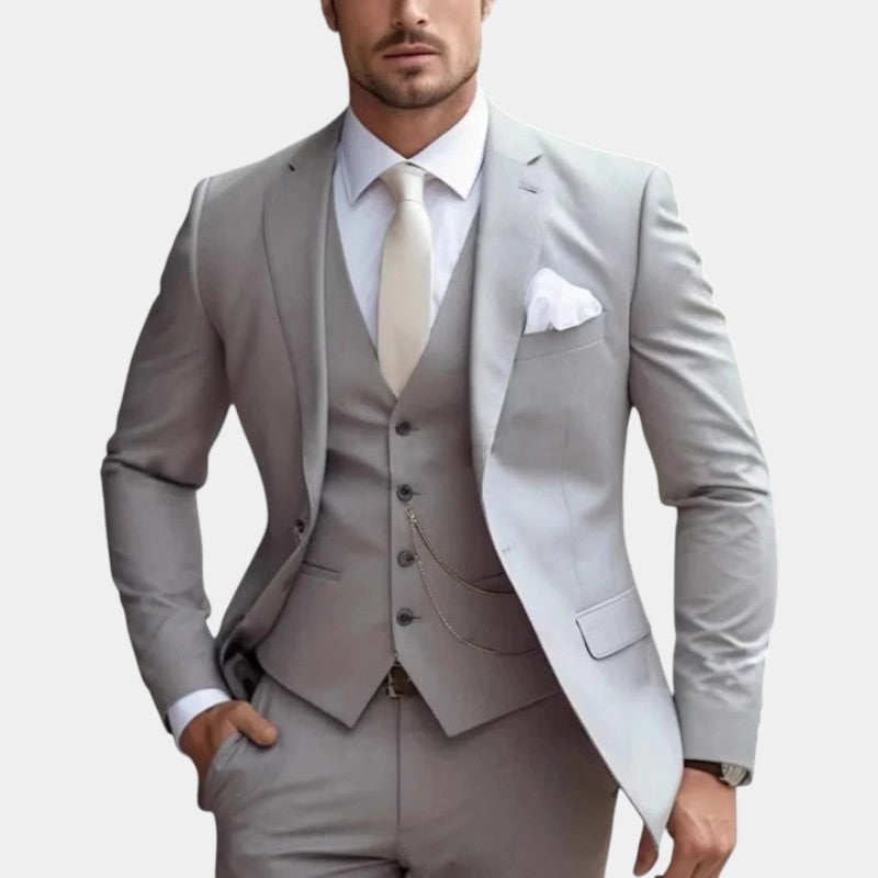 Men’s Three Piece Suit With Waistcoat Detail