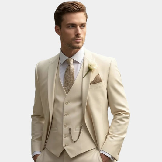 Men’s Three Piece Suit With Waistcoat Detail
