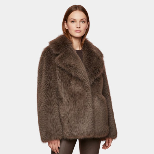 Women’s Faux Fur Jacket With Wide Collar