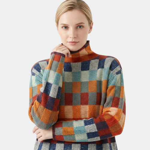 Women’s Knit Sweater With Checked Pattern